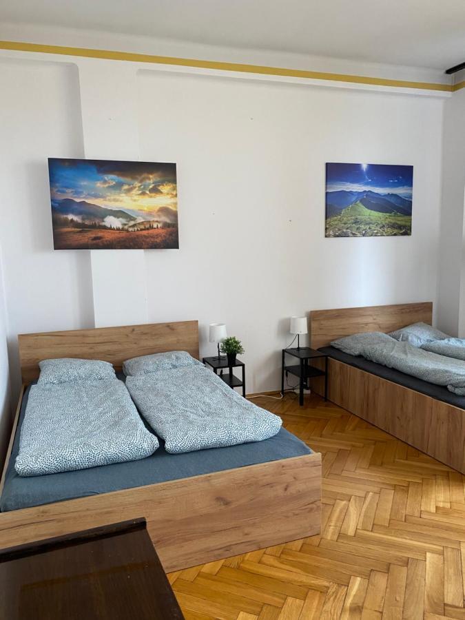 Vintage Rooms In Old Town كراكوفيا المظهر الخارجي الصورة